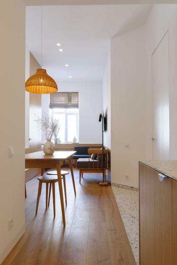 Sunrise Apartment Лвив Екстериор снимка